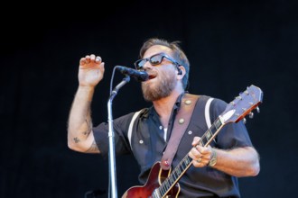 Dan Auerbach, guitarist, singer, The Black Keys, Rock, Blues, USA, live open air at the Citadel