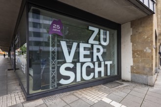 Baden-Württemberg Foundation. Exterior view of the building with logo and claim: German Zuversicht