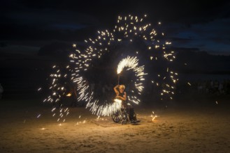 Fire show, jugglers with fire, wheelchair users, Ao Nang Beach, sunset, Ao Nang, Krabi, Thailand