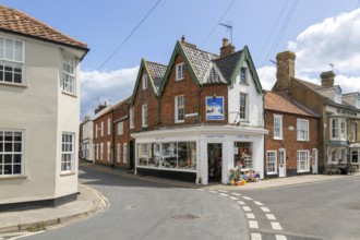 High Tide gift shop, streets of historic buildings, Trinity Street, Southwold, Suffolk, England, UK