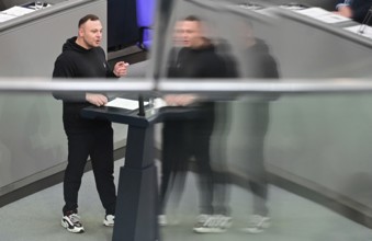 Cem Ince (Die Linke) speaks on the agenda item Minimum Wage Act in the eleventh session of the