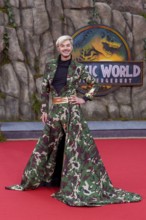 Sam Dylan at the German premiere of the adventure film Jurassic World, the rebirth at Berlin's Zoo