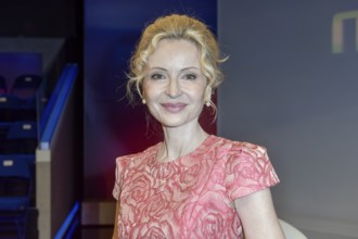 Sandra Navidi (USA expert and author), on the ARD talk show maischberger in the Berlin Adlershof