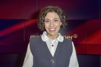 Katharina Hamberger (DLF capital city correspondent), on the ARD talk show maischberger in the