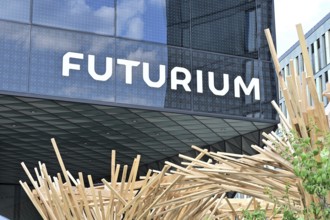 The Futurium, located next to the Federal Ministry of Research, Technology and Space, with an