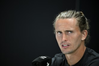 Press conference, PK, portrait, Alexander Zverev GER, angry, angry, gesture, gesture, tennis, ATP