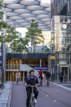 Entrance and exit to the central bicycle car park at Stationsplein, the largest bicycle car park in