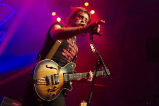 Jesse The Devil Hughes, singer of EAGLES OF DEATH METAL, live at Kesselhaus Berlin, on 10/06/2025