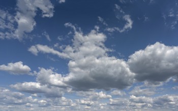 Cluster clouds (cumulus), Bavaria, Germany