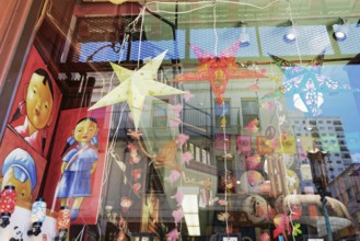 Chinatown shop window, San Francisco, California, USA
