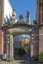 Entrance Oude Bornhof, Zutphen, Gelderland, Netherlands