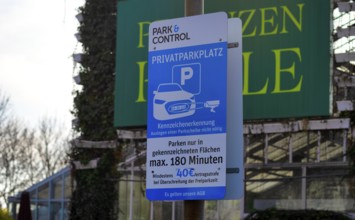 Private parking space with license plate recognition threat of contractual penalty, penalty if