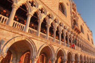 Doge's Palace in the morning, San Marco, Venice, Veneto, Italy