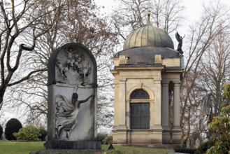 Pasquale Faccenda Historic Tomb and Degelstein Mausoleum, Nordfriedhof Düsseldorf, North