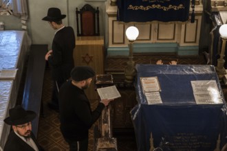 St Petersburg, Russia, Eastern Europe. Russian Jews at the Synagogue in the historic centre