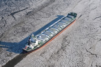Germany, ship, bulk carrier, ore, coal, commercial shipping, obstruction, freight connection, ice,