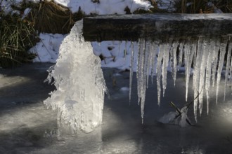 Ice crystals, icicles, frozen watercourse, Carinthia