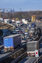 A3 motorway at the Duisburg-Kaiserberg interchange, constricted lanes, heavy traffic, complete