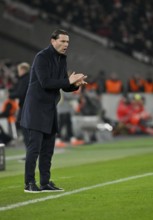 Coach Gerardo Seoane BSC Young Boys Bern on the sidelines gesture gesture soccer, UEFA EUROPA