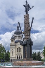 Monumnet Avram Iancu in front of Theotokos Cathedral, Cluj-Napoca, Transylvania, Romania