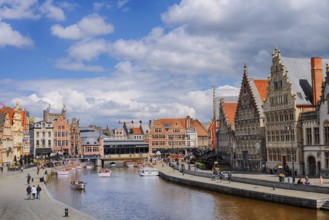 Leie and old guild houses on Korenlei and Graslei, Ghent, East Flanders, Flanders, Belgium