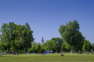 Freibad, Strandbad, Sunbathing lawn, Seebruck am Chiemsee, Chiemgau, Upper Bavaria, Bavaria,