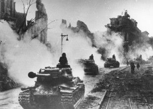 Soviet tanks at the Brandenburg Gate, early May 1945