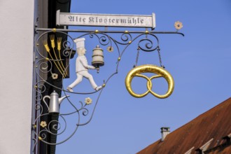 Nose sign, house sign, Alte Klostermühle, bakery, Rot an der Rot, Mönchsrot, Upper Swabia,