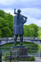 Denkmal der Flösser, Isarwehrkanal, Isarlände, Thalkirchen, Munich, Upper Bavaria, Bavaria, Germany