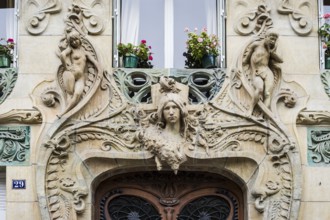 Art Nouveau façade on Avenue Rapp, Paris, France