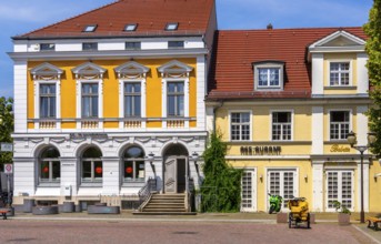 AOK Nordost, Service Center Potsdam, Brandenburger Strasse, Potsdam, Brandenburg, Germany