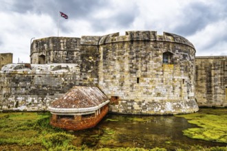 Hurst Point Lighthouse and Hurst Castle, Hurst Spit, Milford on Sea, Lymington, Hampshire, UK