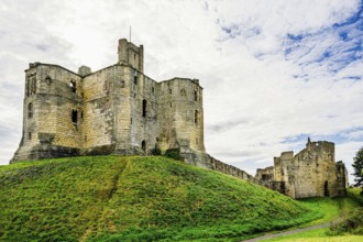 Ruins of Warkworth Castle, River Coquet, Warkworth, Northumberland, England, UK