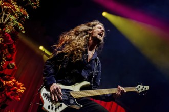 Guitarist from The Obsession live at Zenith in Munich on 17.01.2026