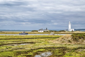 Hurst Point Lighthouse and Hurst Castle, Hurst Spit, Milford on Sea, Lymington, Hampshire, UK