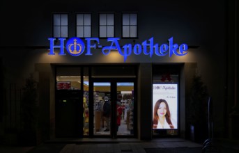 Night photo, logo, advertisement, neon sign pharmacy, HOF-Apotheke, Stuttgart, Baden-Württemberg,