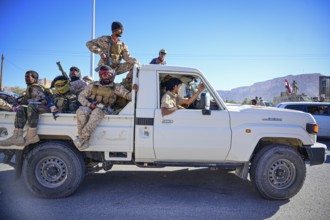 In Seiyun, Yemen on January 04, 2026, soldiers of the Yemeni Armed Forces take full control of the