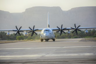 In Seiyun, Yemen on January 04, 2026, a Royal Saudi Air Force transport aircraft arrives at Seiyun