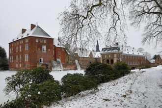 Wasserschloss Wissen in winter, Weeze, Lower Rhine, North Rhine-Westphalia, Germany