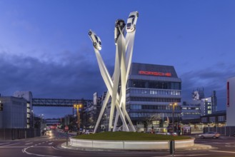 Inspiration 911 artwork by Gerry Judah in front of the Porsche headquarters on Porscheplatz: three