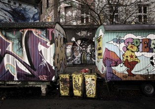 Kiefernstraße, residential street of the left-wing alternative scene with street art and