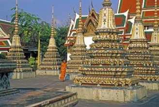 Monk, Chedis, Wat Pho, Bangkok, Thailand, December 2002, vintage, retro, old, historic