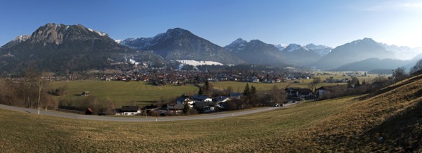 View of Oberstdorf, Rubihorn and Schattenberg and mountains of the Allgäu Alps, panorama,