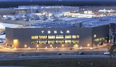 Tesla Gigafactory at the Blue Hour, Battery Factory Building, Grünheide, 19.12.2025, Grünheide,