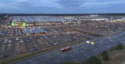 Tesla Gigafactory at the blue hour, Grünheide, 19.12.2025, Grünheide, Brandenburg, Germany