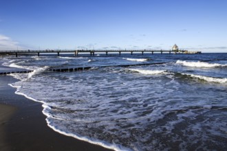 Pier with diving gondola, Zingst, Fischland-Darß-Zingst, Western Pomerania Lagoon Area National