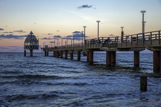 Pier with diving gondola, evening light, Zingst, Fischland-Darß-Zingst, Western Pomerania Lagoon
