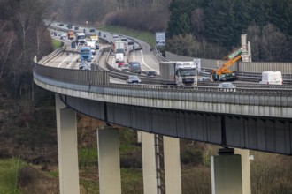 The Wiehl Valley Bridge, A4 motorway, the motorway bridge is considered extremely dilapidated,