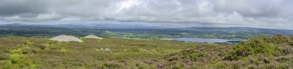Megalith graves of, Carrowkeel, Templevanny, County Sligo, Ireland