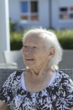 86-year-old woman, retirement home, Jettingen, Baden-Württemberg, Germany